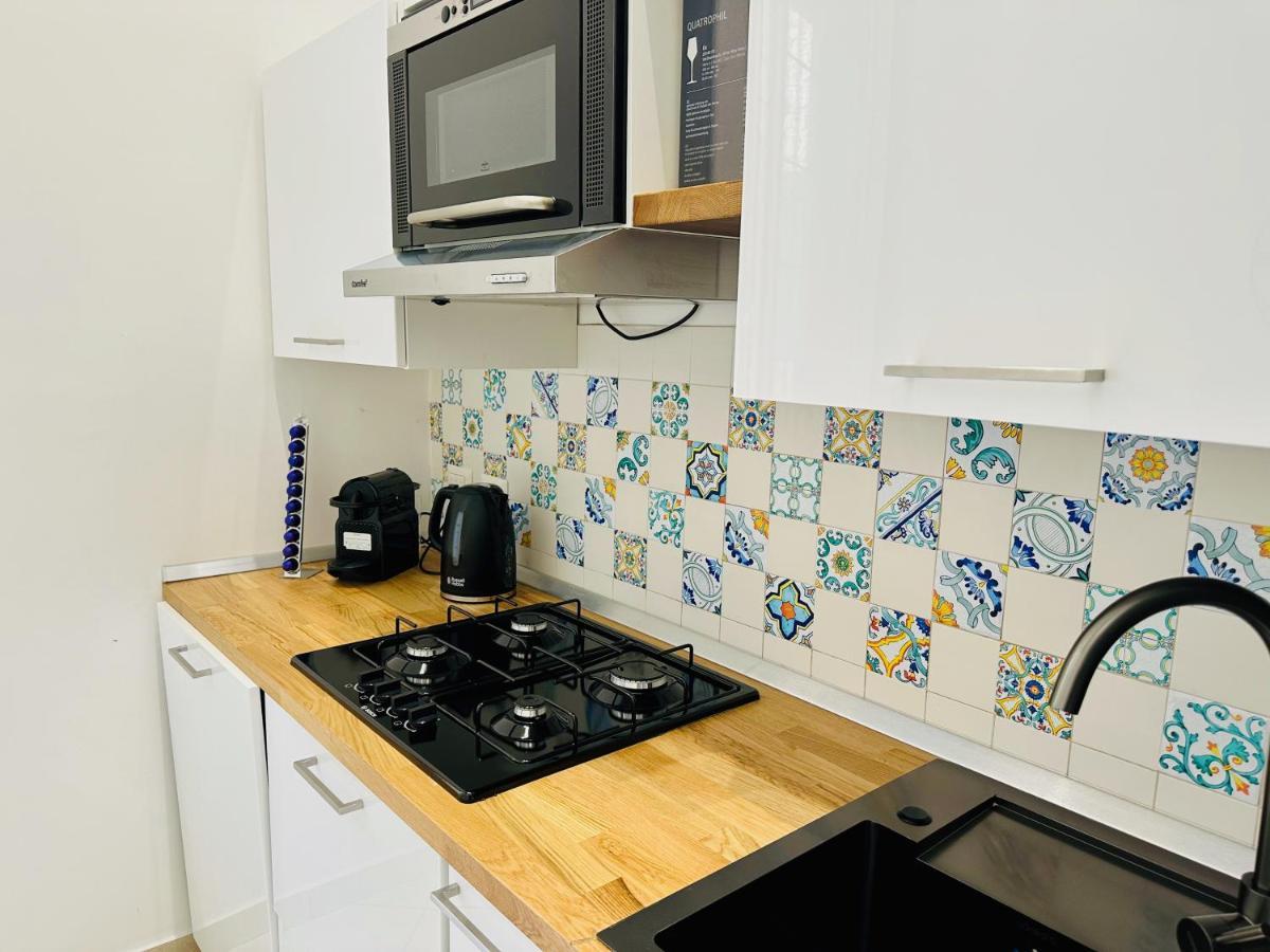 Garibaldi 118 Luxury Apartment Naples Exterior photo